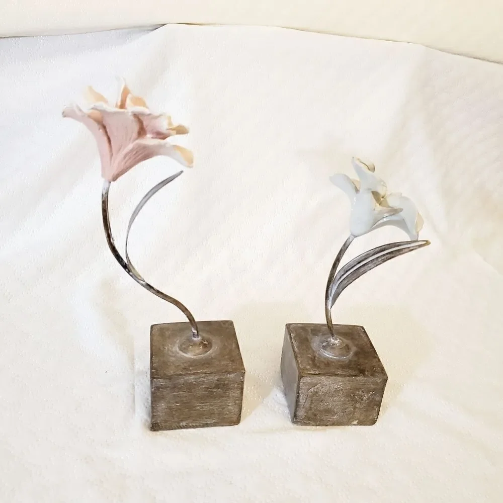 Flowers Table Decor Accent Pieces NWOT